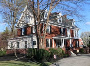 24 W Sellers Ave, Ridley Park, PA 19078