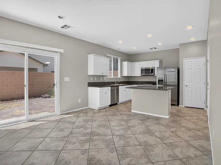 10643 Forum Peak Ln — Photo 4