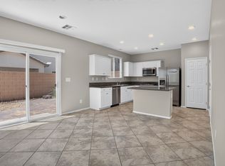 10643 Forum Peak Ln, Las Vegas, NV 89166