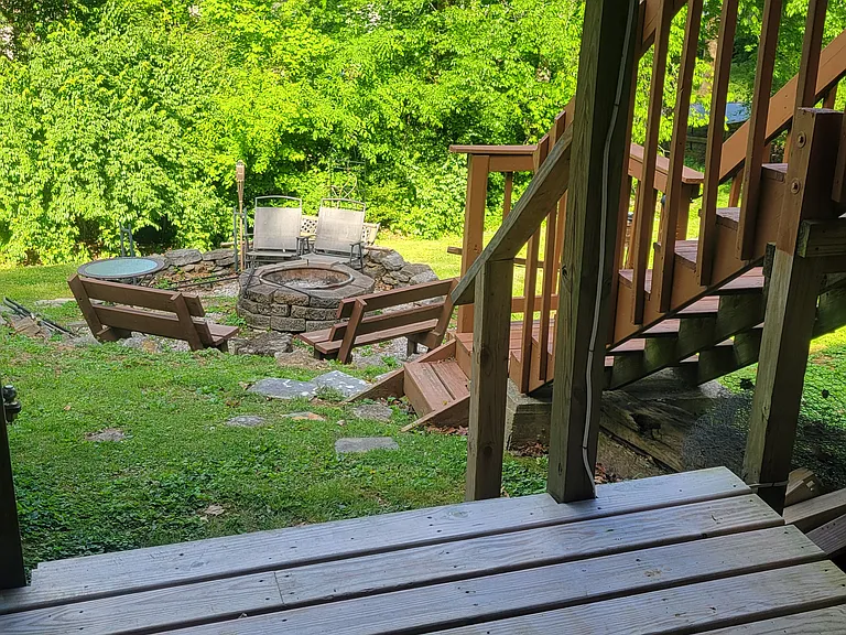 3260 E Lake Dr — Photo 5