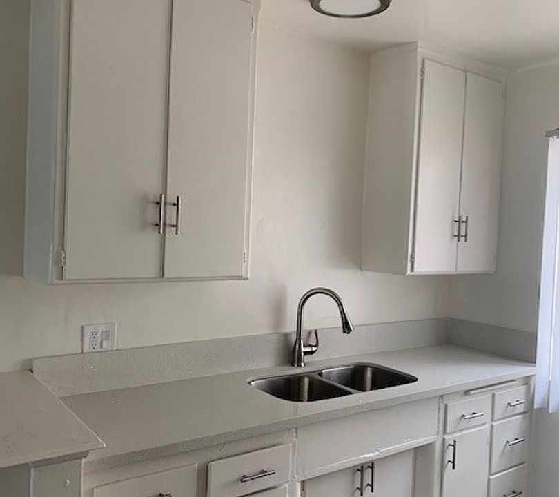 1st image of 3868 Potomac Ave APT 10