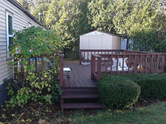 rear deck / shed