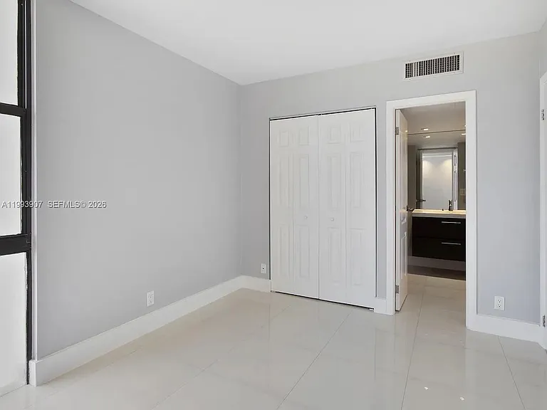 20301 W Country Club Dr #2622 — Photo 24