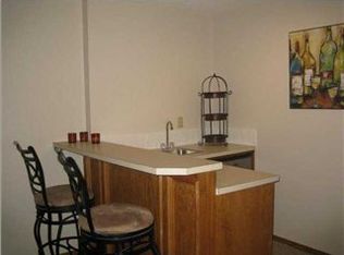 1024 N Coachhouse Cir, Wichita, KS 67235
