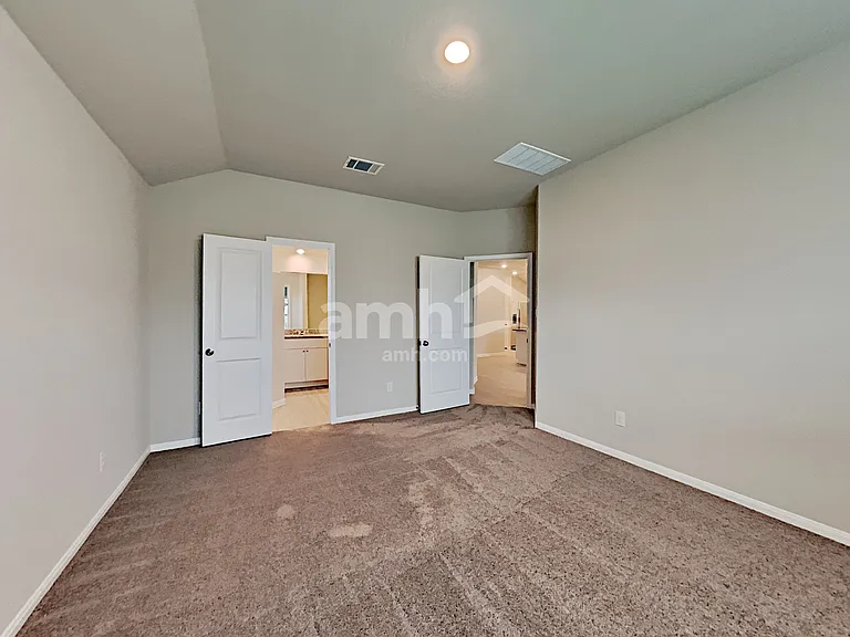 2713 Iberia Ct — Photo 11