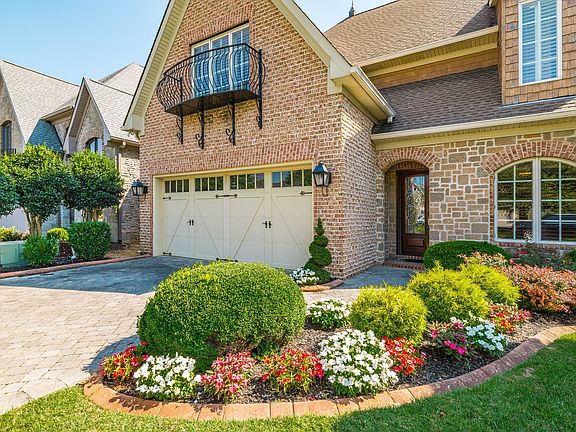 4th image of 1165 Chloe Dr
