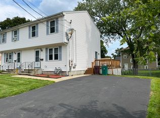 113 8th Ave, Woonsocket, RI 02895