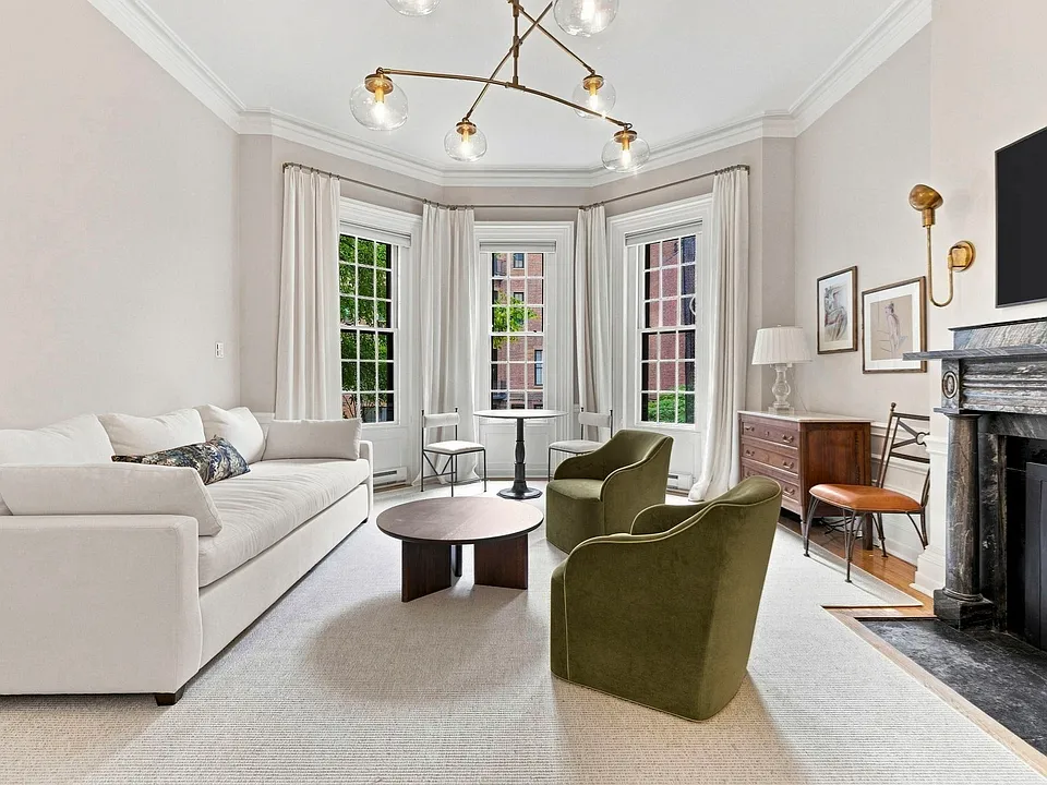 80 Marlborough St #2