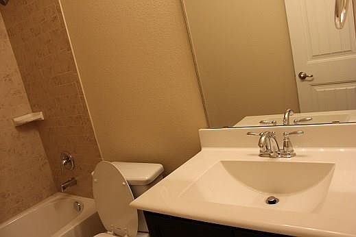 4th image of 3702 White Summit Ln