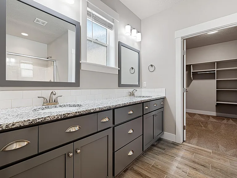 635 S Tylee Way — Photo 8