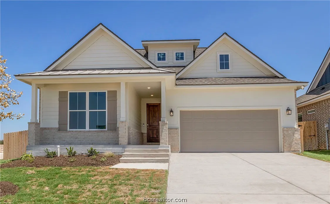4 bed, 1948 sqft, $2,600 — Photo 1
