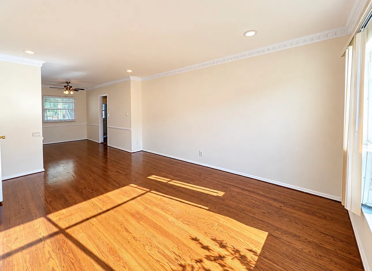 1 bed, 780 sqft, $2,095 — Photo 2
