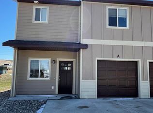 5803 Victoria Ave UNIT A, Williston, ND 58801