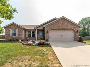 8833 Woodford Dr, Charlestown, IN 47111