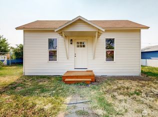 711 Robbins Street, Milton-Freewater, OR 97862