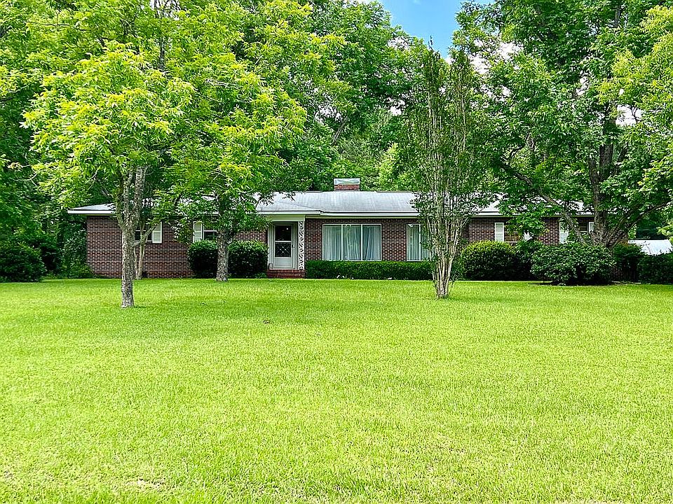 Beautiful Home on 10 Acres