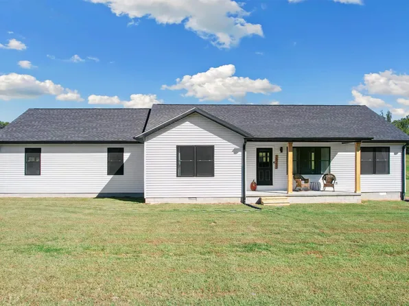 15252 Cochran Rd, Marion, IL 62959