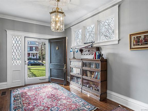 2nd image of 3601 Noble Ave