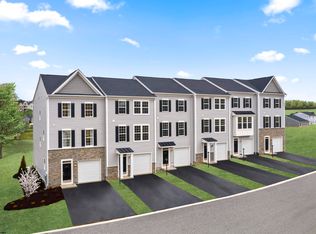 40 Dover Ct, Bridgeport, WV 26330