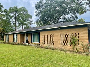 319 Owen St, Blackshear, GA 31516