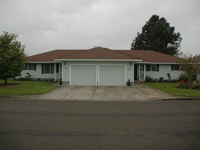 2617 Burlington Ct NE, Salem, OR, 97305