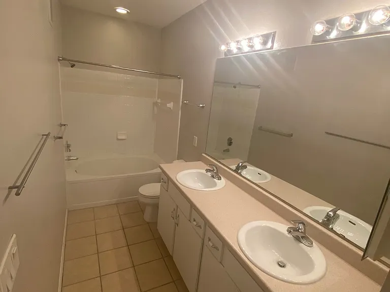 1810 E Palm Ave #1117 — Photo 22