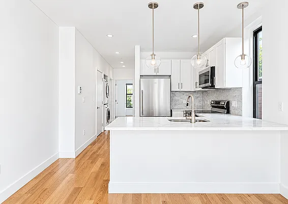 Kitchen, photo 1