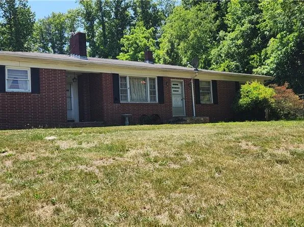 1475 Draco Rd, Lenoir, NC 28645