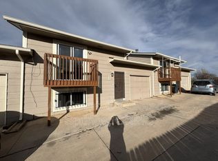819 Yuma St APT B, Colorado Springs, CO 80909