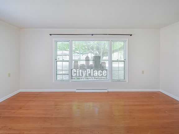 5th image of 6174 Evanston Ave