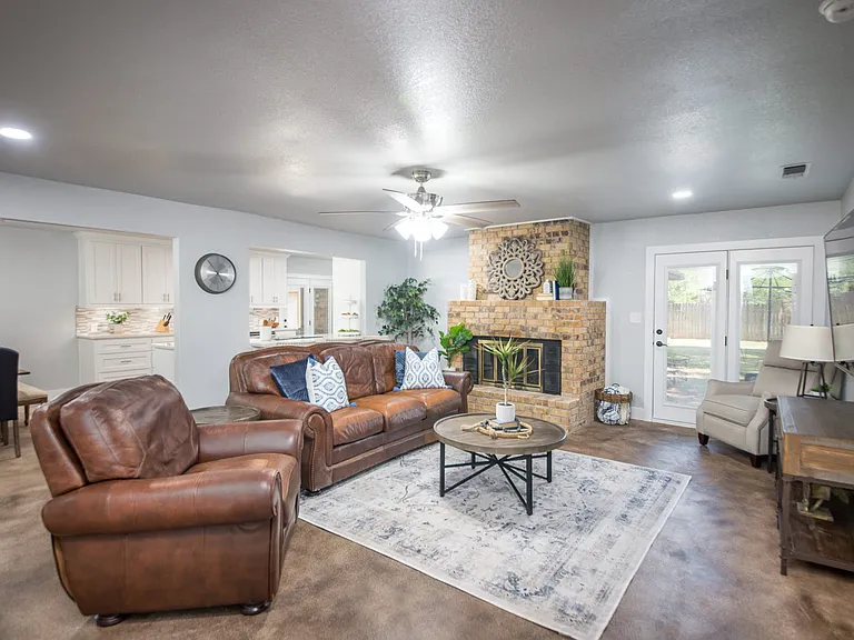 Reginald Dr — Photo 1