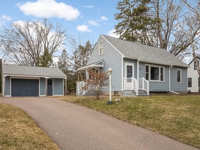 15 Circle Dr, Circle Pines, MN, 55014