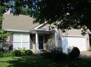 11818 Oak Bay Dr, Louisville, KY 40245