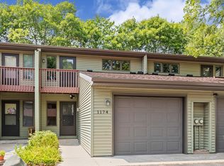 1174 Highland Ave, Northfield, MN 55057