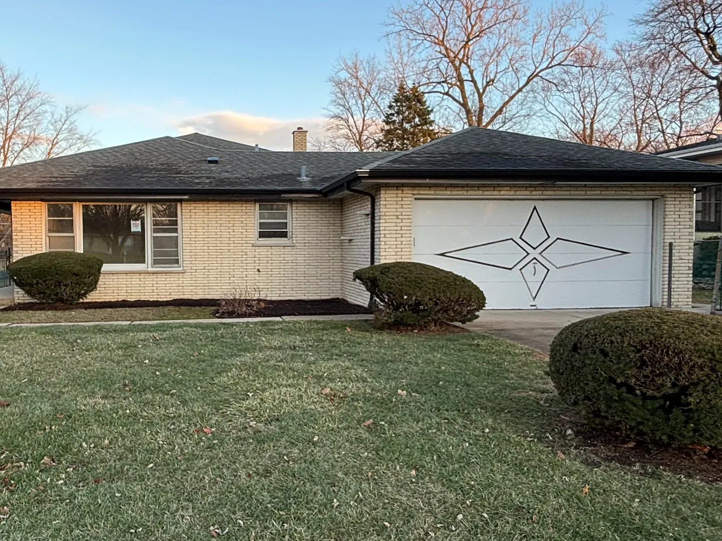 12443 S McVickers Ave photo 1