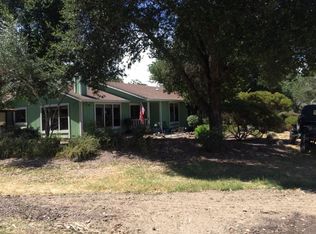 8587 Olga Ln, Forestville, CA 95436