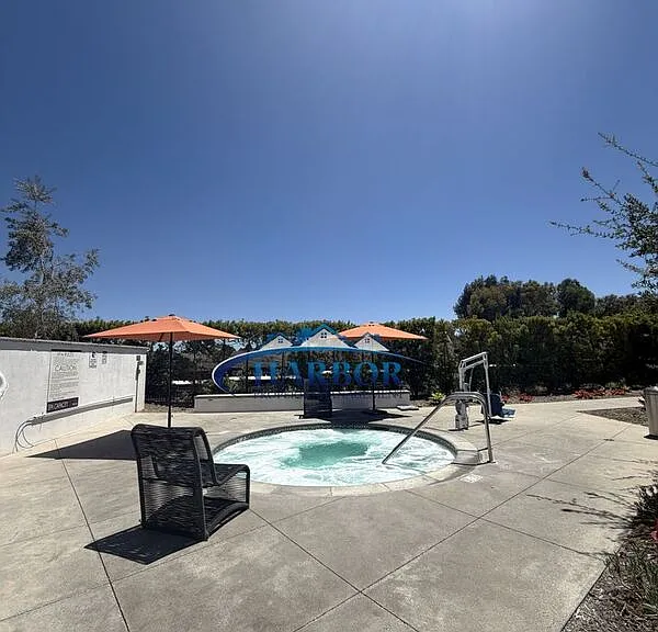 1492 W Sunrise Ln — Photo 20