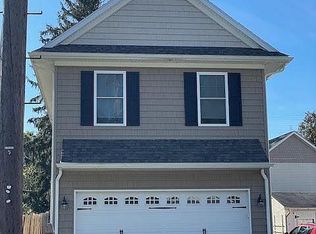 326 Old Lincoln Hwy, Malvern, PA 19355