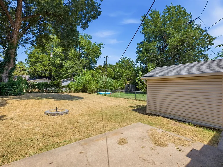 3133 NW 11th St — Photo 27