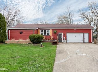 10035 29th Ave, Pleasant Prairie, WI 53158