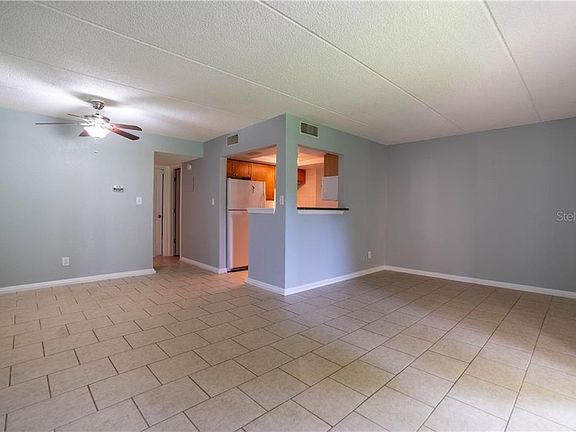 3rd image of 293 Lewfield Circle #293