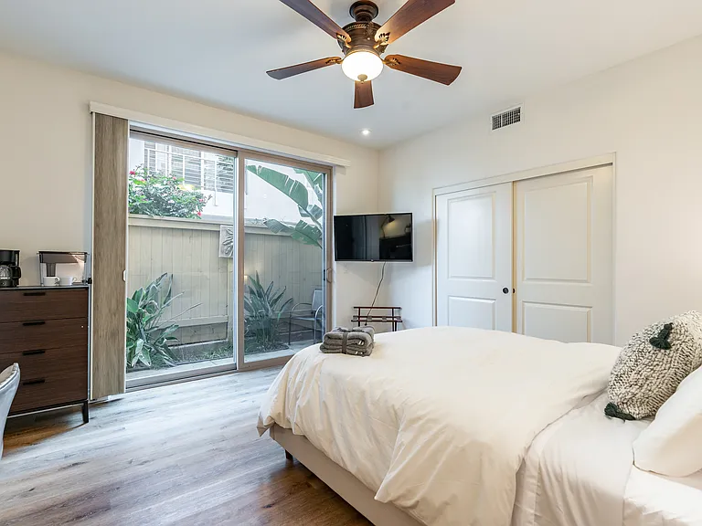 109 W Montecito Way W — Photo 34