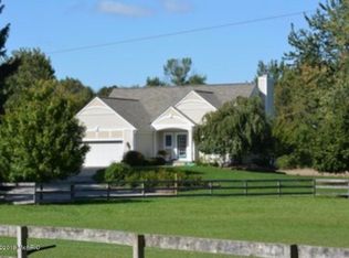 11639 State Rd, Nunica, MI 49448