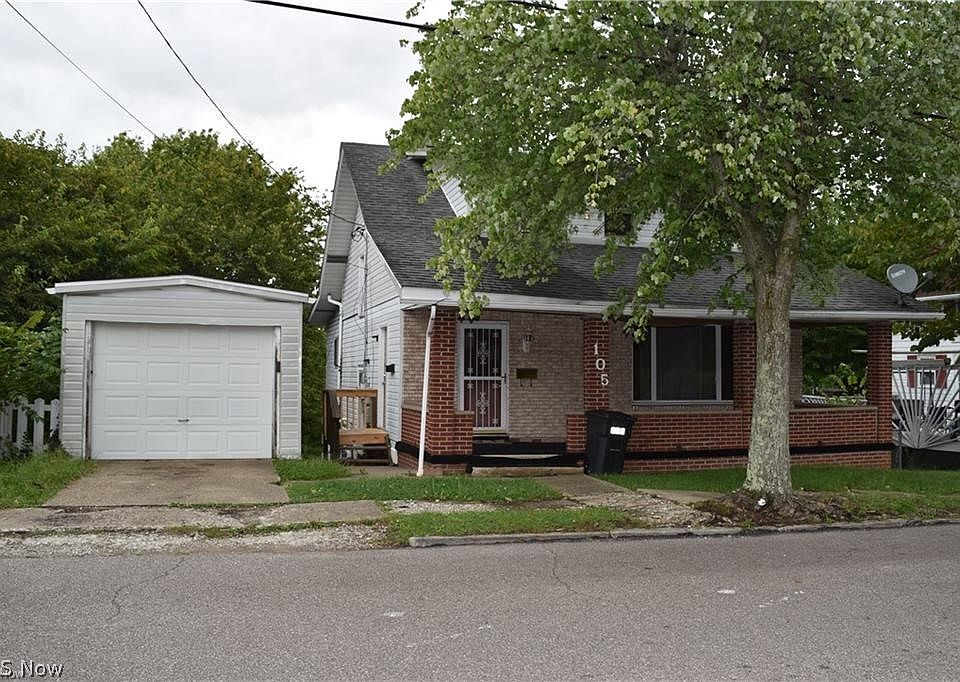 1st image of 105 & 105-1/2 High St