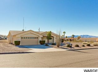 2920 Pepperwood Dr, Lake Havasu City, AZ 86404