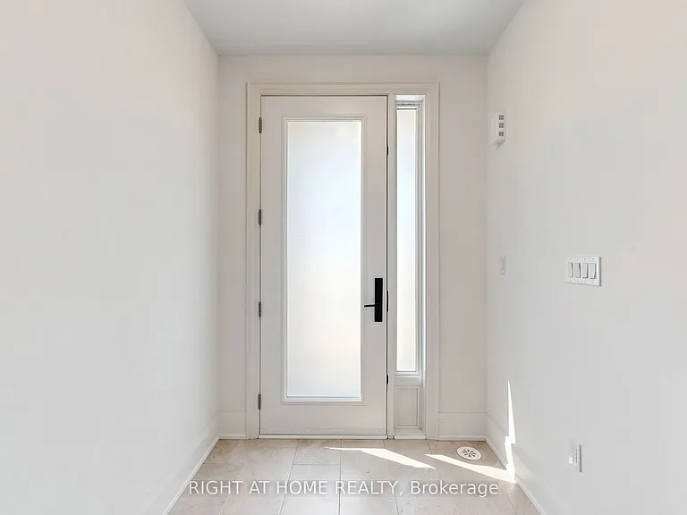 3417 Preserve Dr — Photo 2