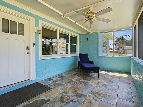 4th image of 2400 PINE COURT