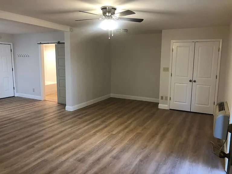 1439 Fernwood Glendale Rd #B — Photo 7