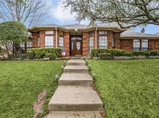 1014 Baldwin Dr, Arlington, TX 76012