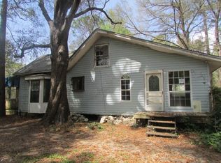 30 John David Dr, Crawfordville, FL 32327